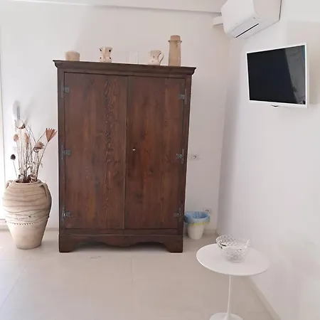 Le Tre Vie & Affittacamere 4*