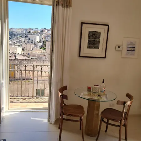 Le Tre Vie & Penzion 4*