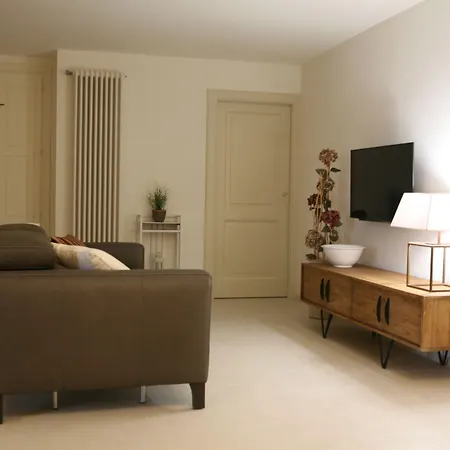 Le Tre Vie & Penzion 4*