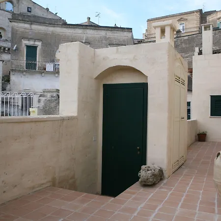 Le Tre Vie & Penzion 4*